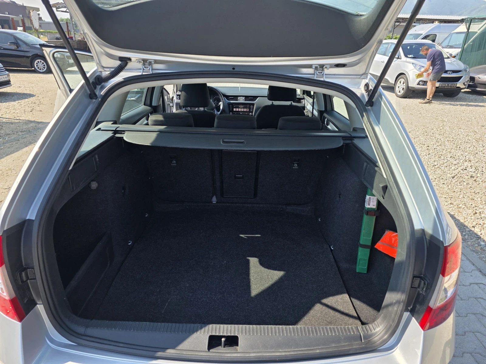 Skoda Octavia 1.6TDi Navi 116k Лизинг, снимка 17 - Автомобили и джипове - 55007511