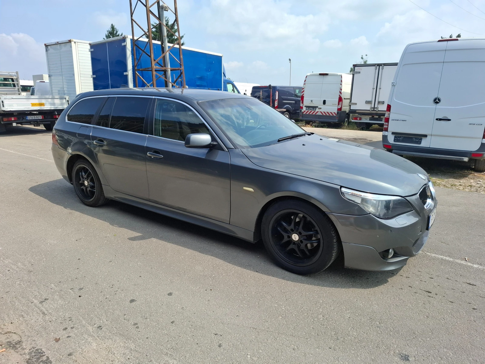 BMW 525 2.5D Navi Кожа Атопилот, снимка 2 - Автомобили и джипове - 55142609