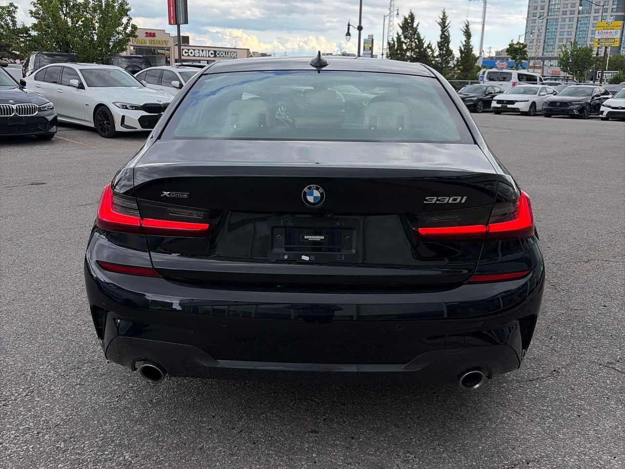 BMW 330 * xDrive * CARFAX * ОПЦИЯ ЗА ФИНАНСИРАНЕ , снимка 4 - Автомобили и джипове - 55302882