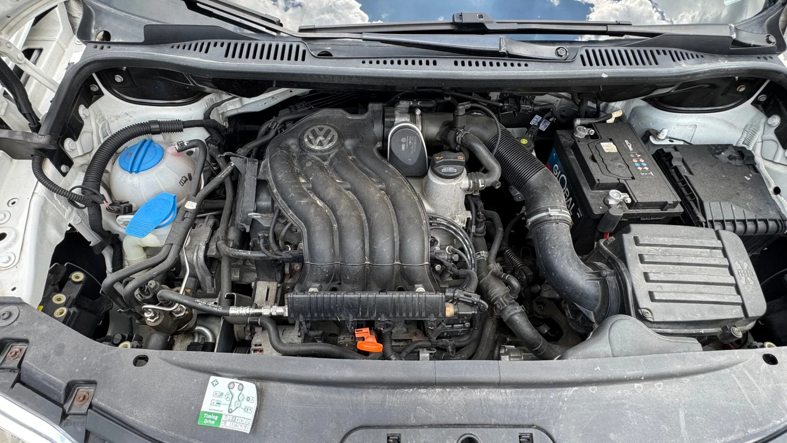 VW Caddy 2.0 ecofuel 72000 km 6+ 1 | Mobile.bg � ����������� 12