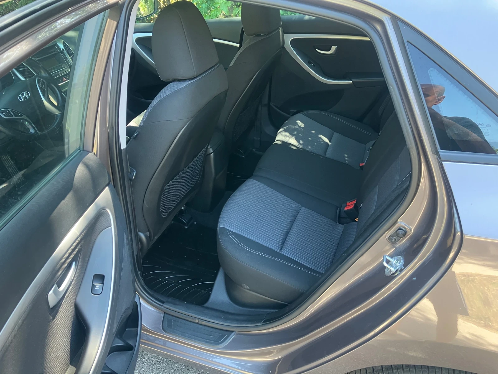 Hyundai I30 1.4MPi/Газ, снимка 7 - Автомобили и джипове - 55482387