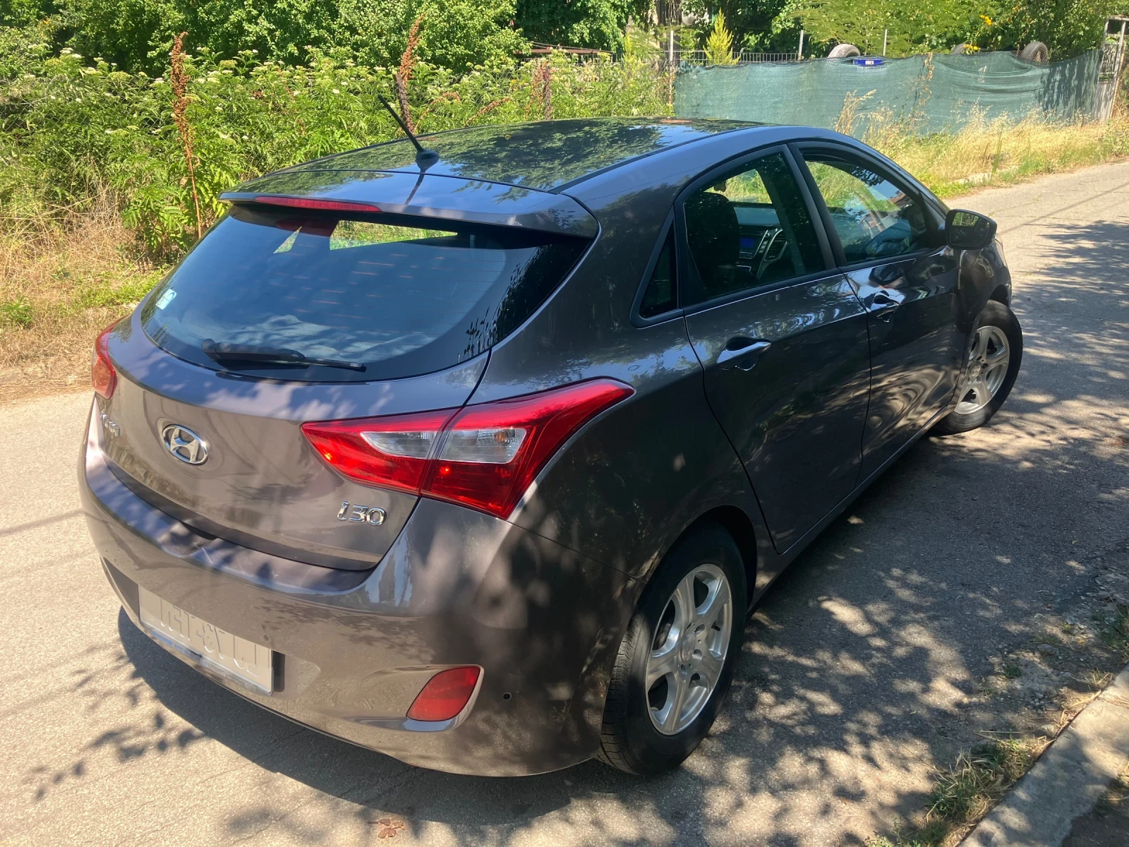 Hyundai I30 1.4MPi/Газ, снимка 3 - Автомобили и джипове - 55482387