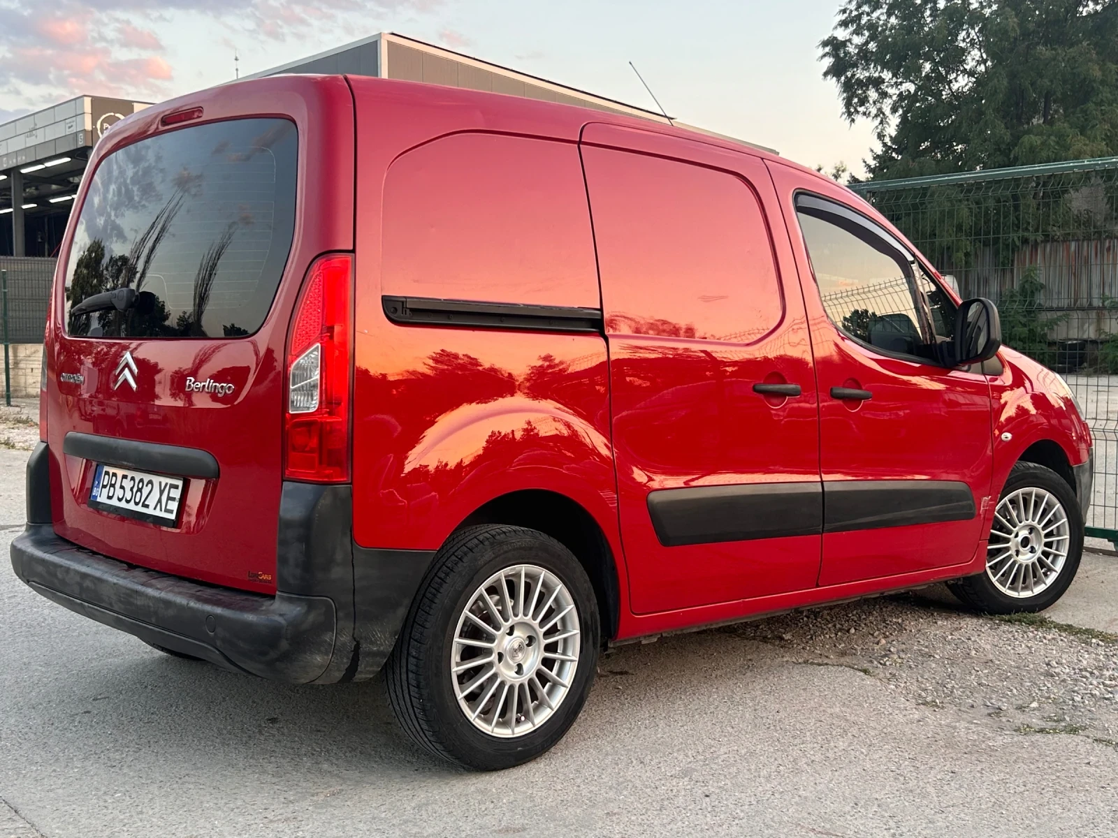 Citroen Berlingo, снимка 4 - Автомобили и джипове - 55564804