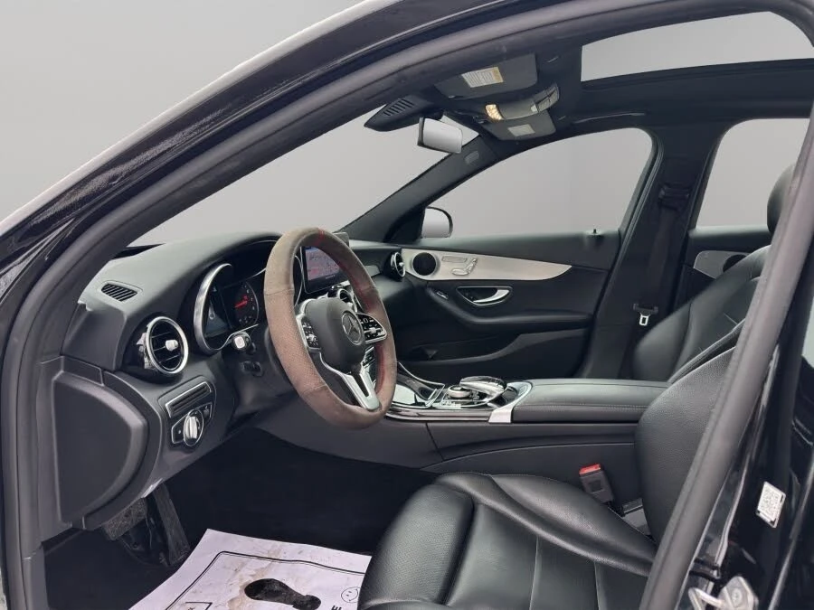 Mercedes-Benz C 300 * 4MATIC* ПАНО* KEYLESS* Camera* ПОДГРЕВ* , снимка 17 - Автомобили и джипове - 55586181