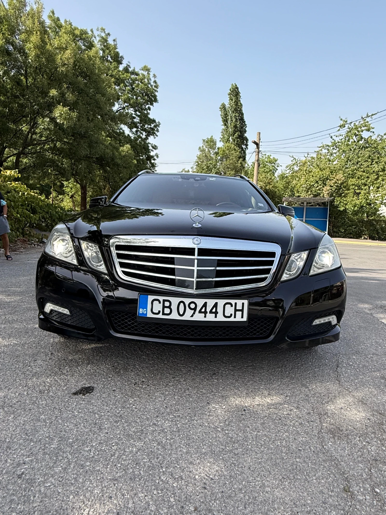 Mercedes-Benz E 350 Mercedes-Benz E 350 DISTRONIC CAMERA 4x4, снимка 5 - Автомобили и джипове - 55861523