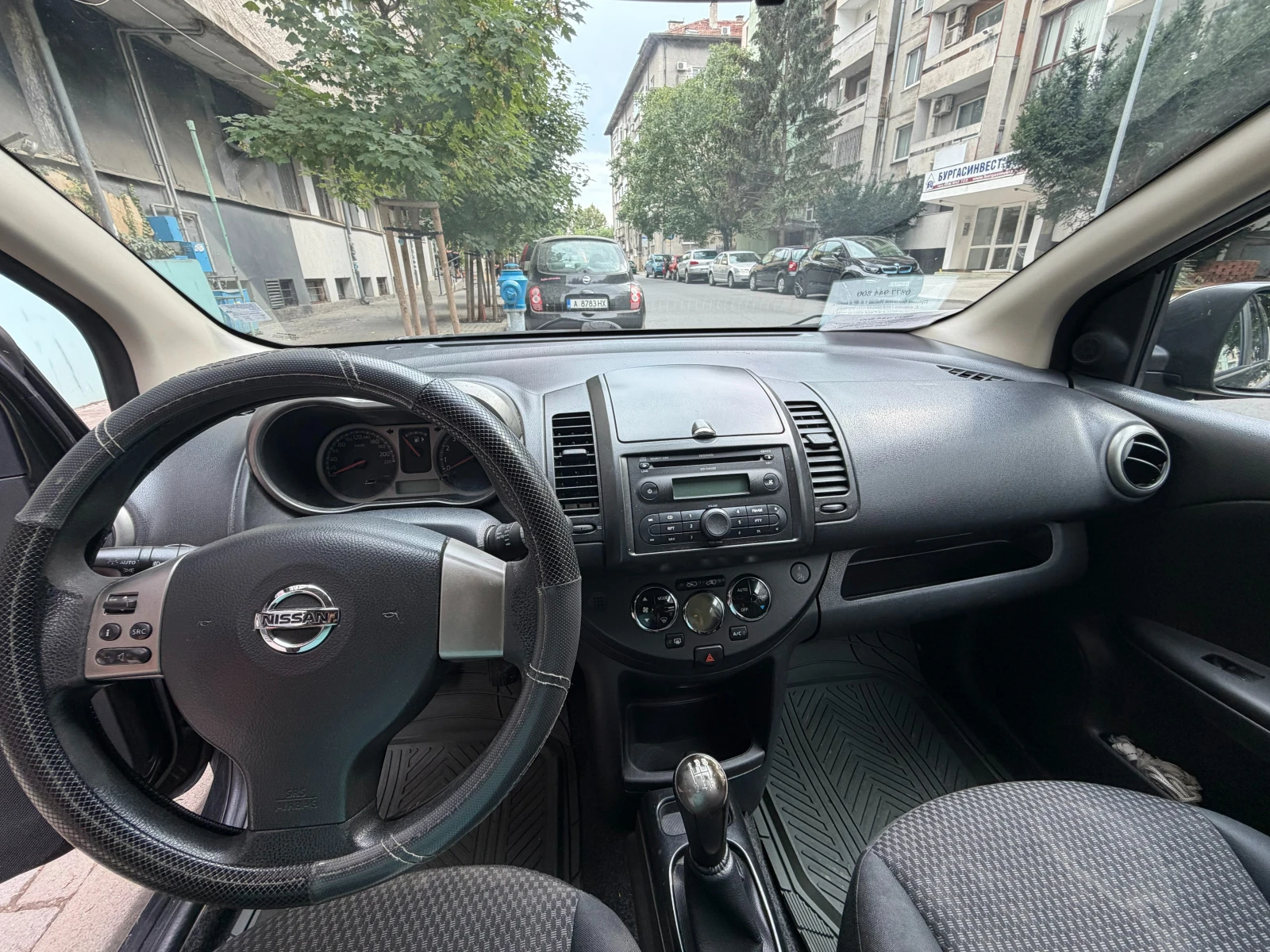 Nissan Note, снимка 8 - Автомобили и джипове - 55966184