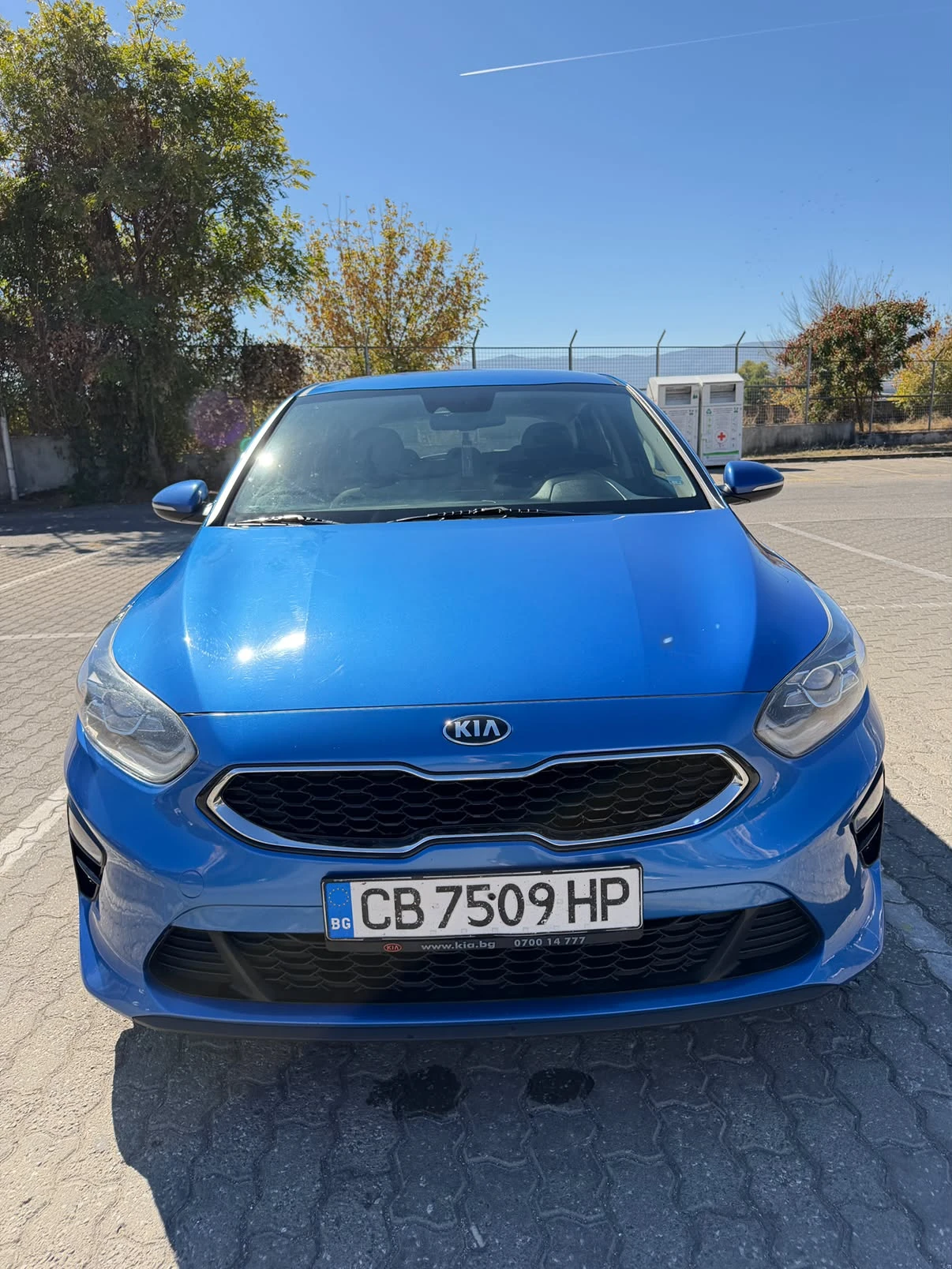 Kia Ceed 1.4, снимка 3 - Автомобили и джипове - 56357818