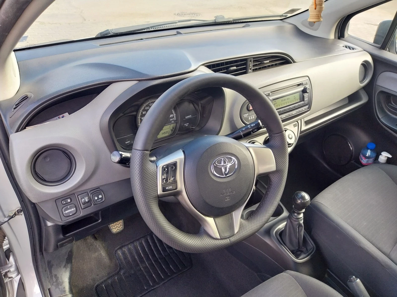 Toyota Yaris, снимка 11 - Автомобили и джипове - 56466729