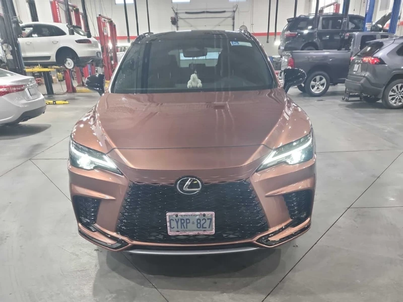 Lexus RX 500h 2023 * CARFAX * БЕЗ ПЪРВОНАЧАЛНА ВНОСКА, снимка 2 - Автомобили и джипове - 52681755