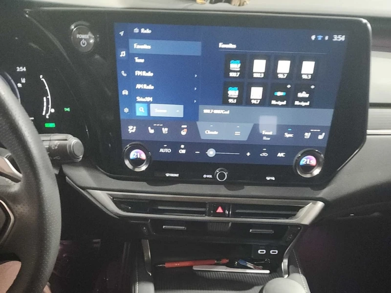 Lexus RX 500h 2023 * CARFAX * БЕЗ ПЪРВОНАЧАЛНА ВНОСКА, снимка 10 - Автомобили и джипове - 52681755