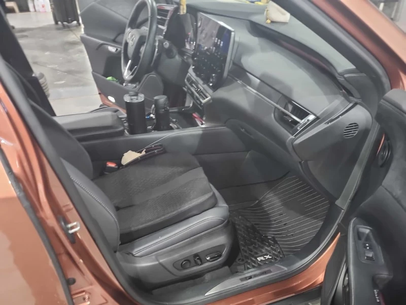 Lexus RX 500h 2023 * CARFAX * БЕЗ ПЪРВОНАЧАЛНА ВНОСКА, снимка 14 - Автомобили и джипове - 52681755