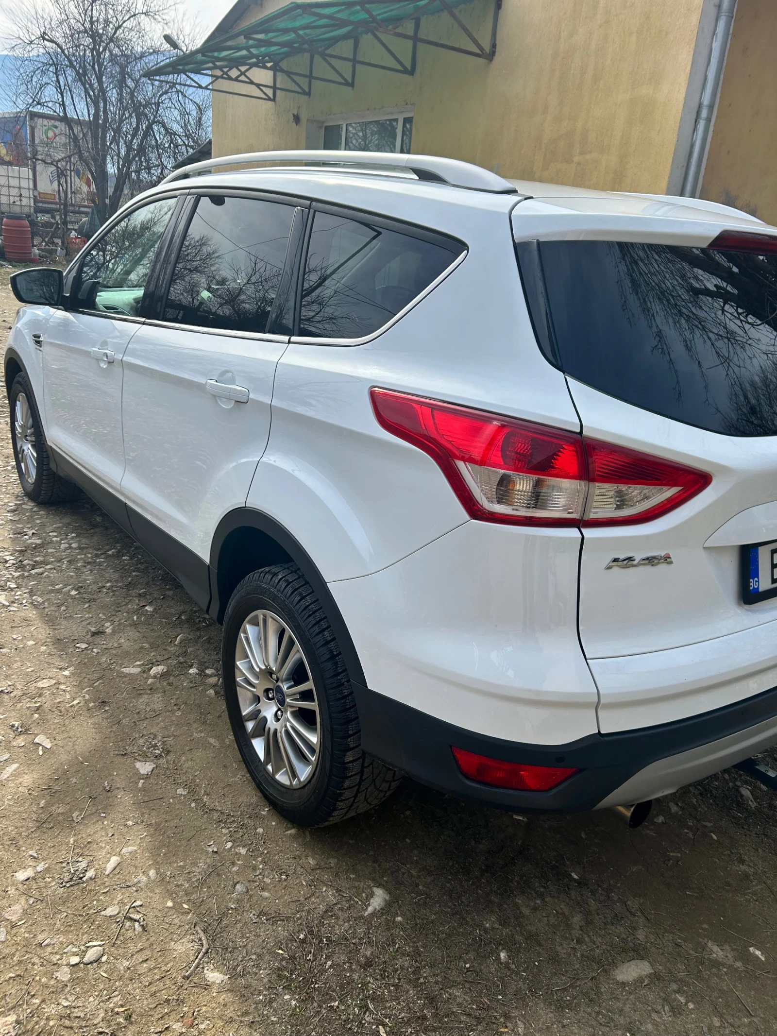 Ford Kuga    | Mobile.bg   4