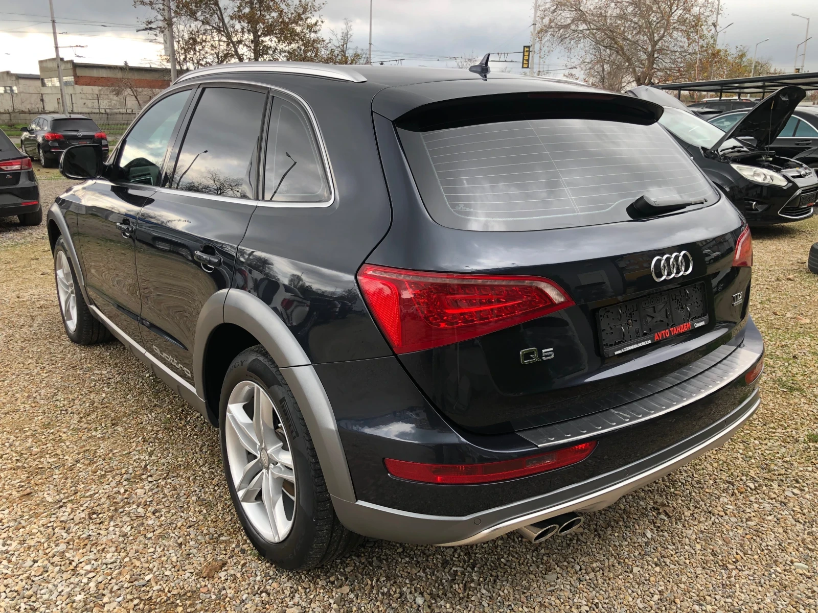 Audi Q5 S-PAKET/2.0 tdi QUATTRO/УНИКАТ-ТОП СЪСТОЯНИЕ - изображение 7