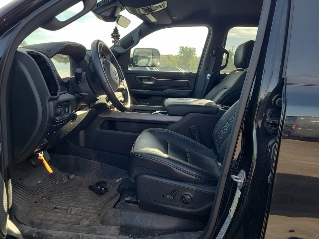 Dodge RAM 1500 * REBEL CREW CAB SHORT BED * CARFAX * БЕЗ ПЪРВОНАЧ - изображение 5