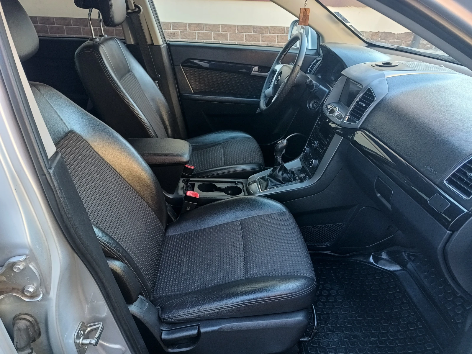 Chevrolet Captiva 2.2D 4WD 163 | Mobile.bg � ����������� 9