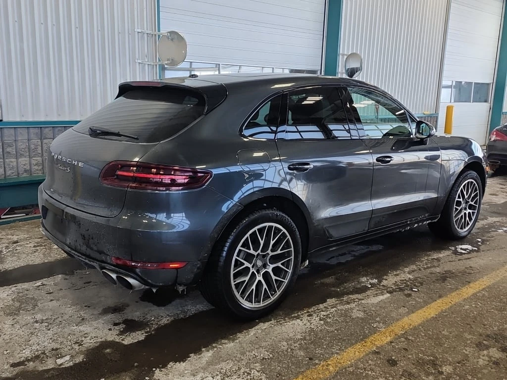 Porsche Macan 2017 * S * CARFAX * ОТ ПРЕДСТАВИТЕЛСТВО - изображение 3