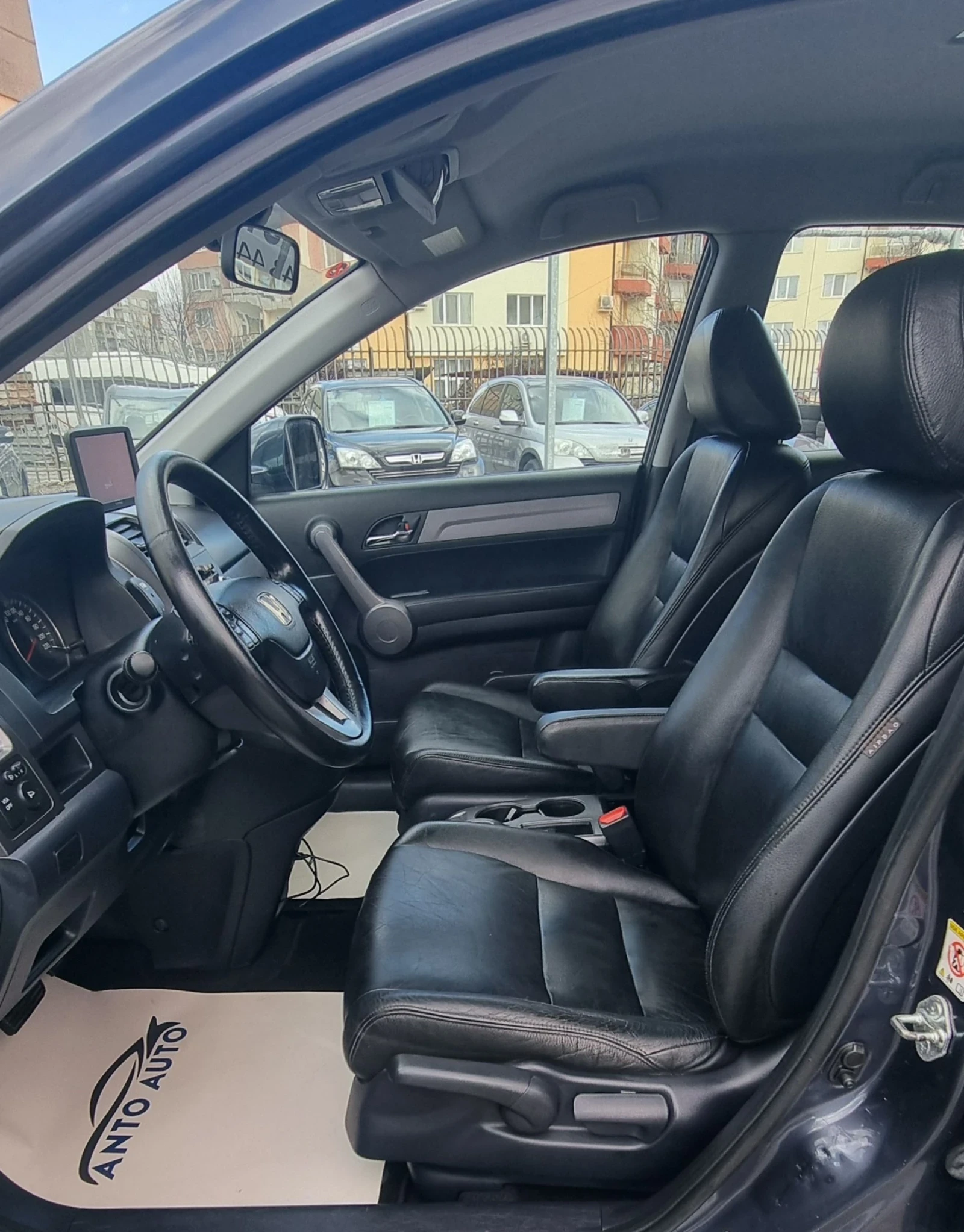 Honda Cr-v 2.4  i-VTEC 4x4 Екзекютив!, снимка 9 - Автомобили и джипове - 53987639