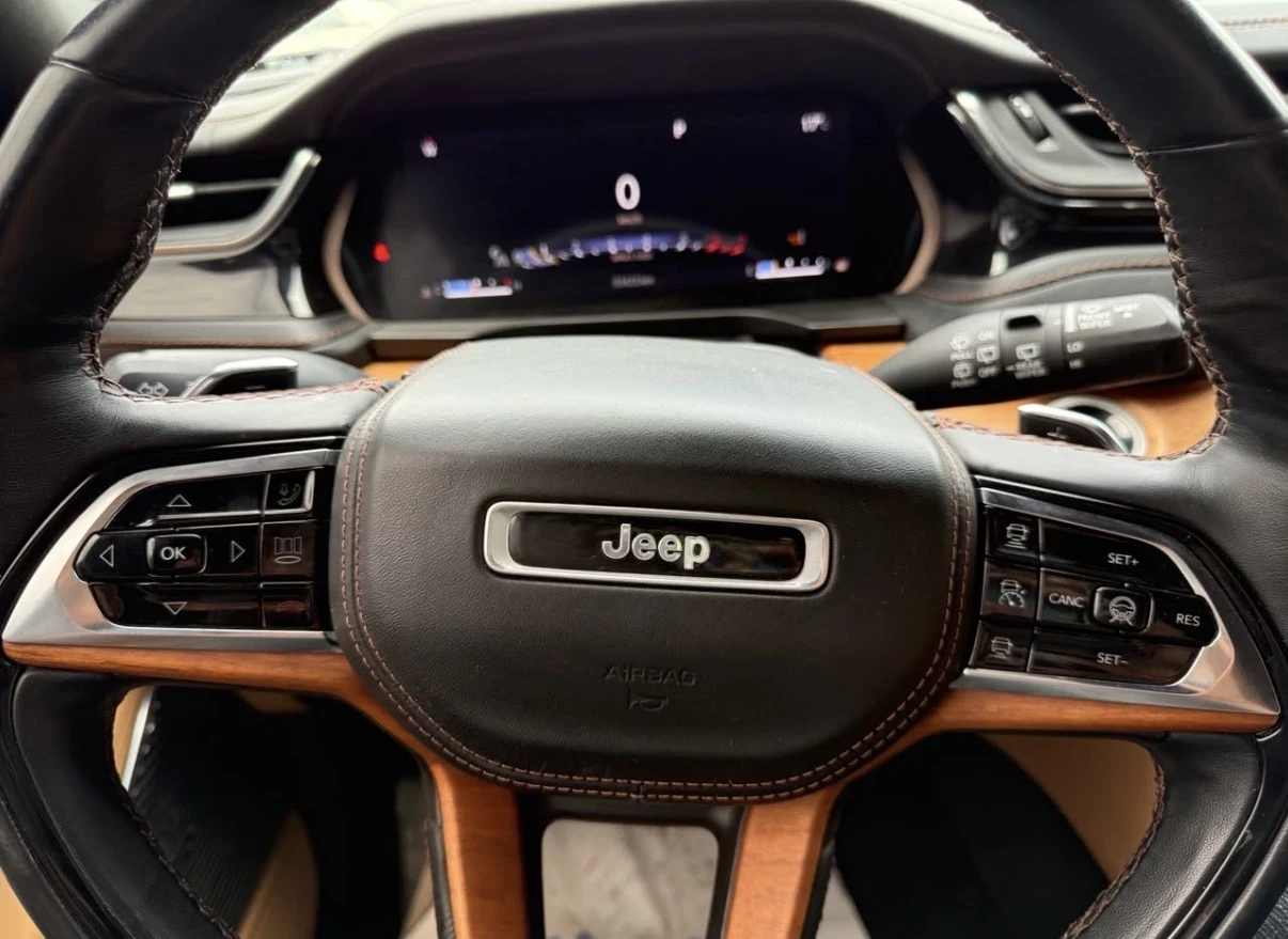 Jeep Grand cherokee SUMMIT REVERSE * 5.7 HEMI * CARFAX * , снимка 7 - Автомобили и джипове - 55067412