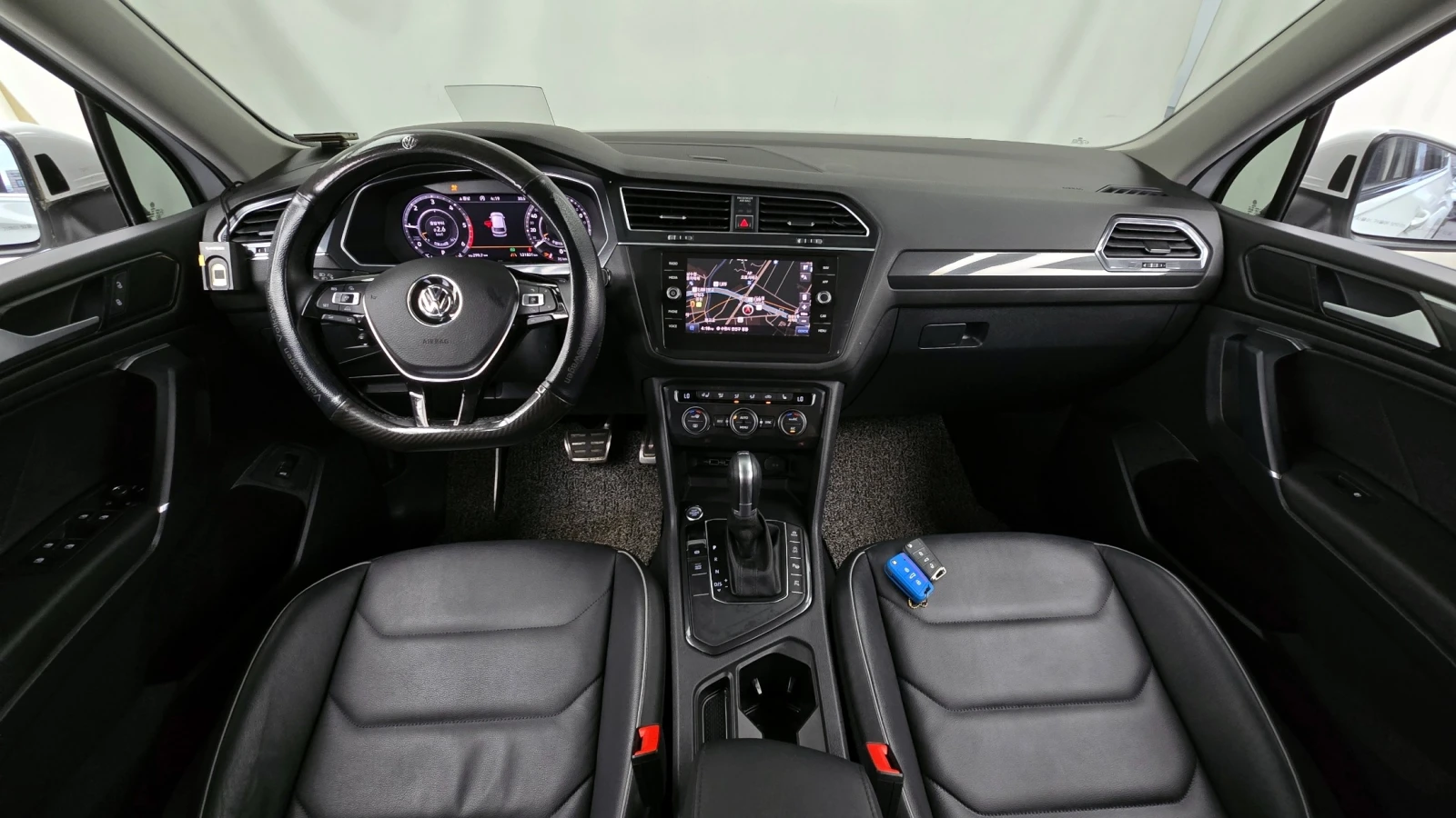 VW Tiguan 2.0 TDI Prestige, снимка 6 - Автомобили и джипове - 55280653