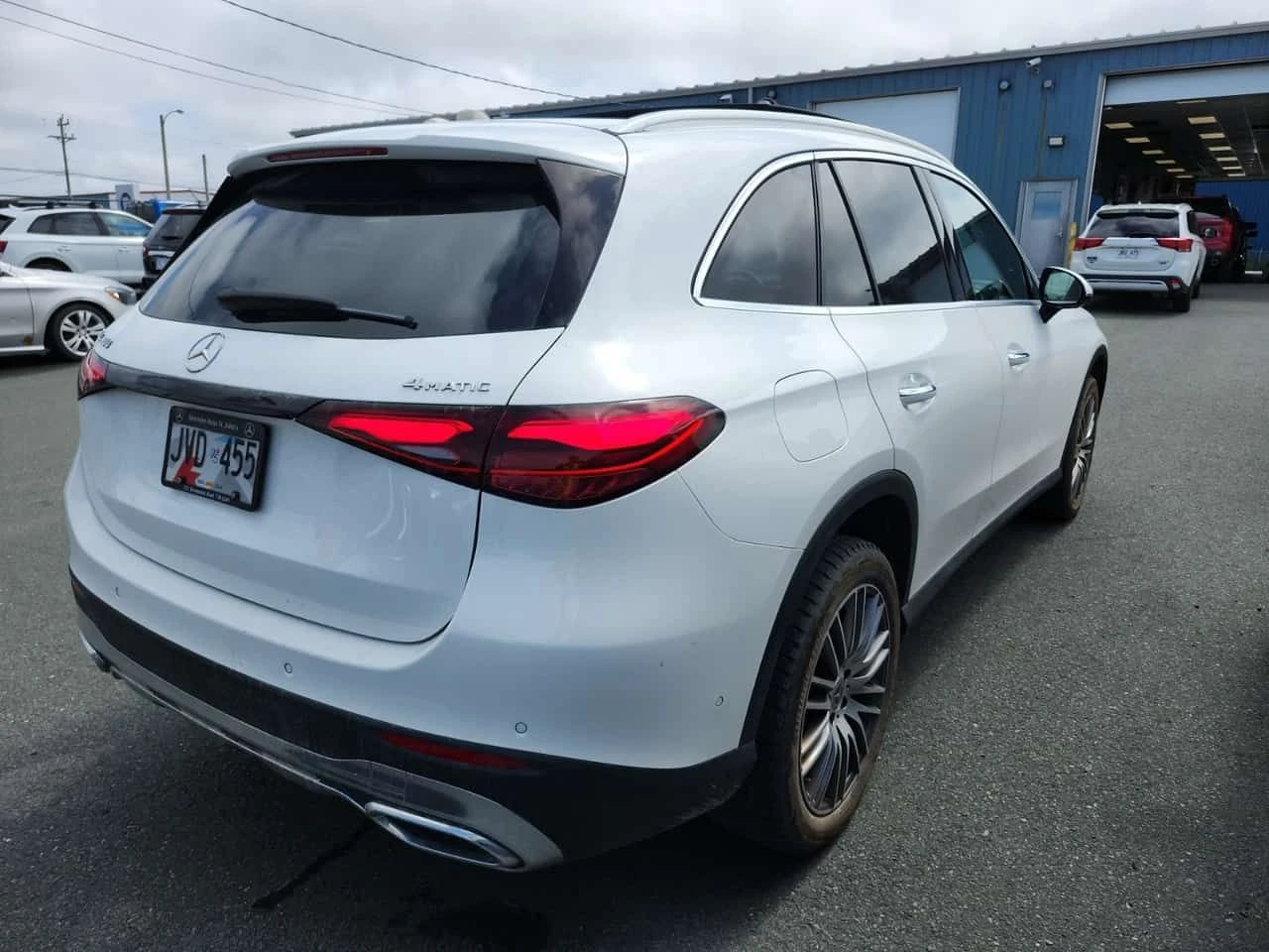 Mercedes-Benz GLC 300 4matic Suv 300/CARFAX /ПОДГРЕВ/ПАНОРАМА/, снимка 3 - Автомобили и джипове - 55628361