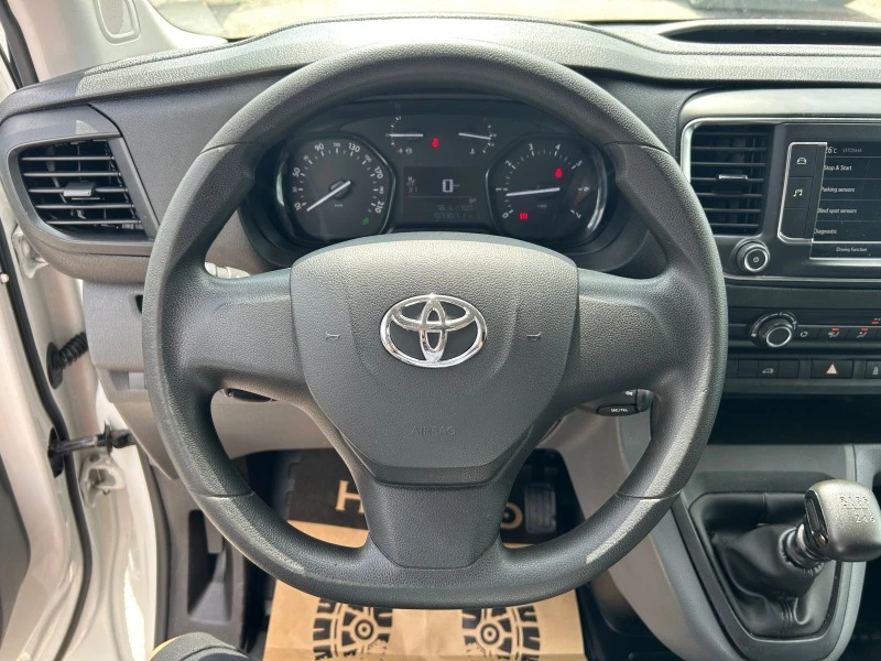 Toyota Proace Камера , снимка 12 - Бусове и автобуси - 46483980