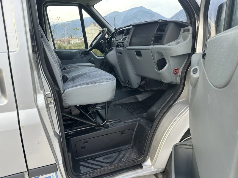 Ford Transit 280* KЛИМАТИК* 2ст-Врати, снимка 8 - Бусове и автобуси - 52642247