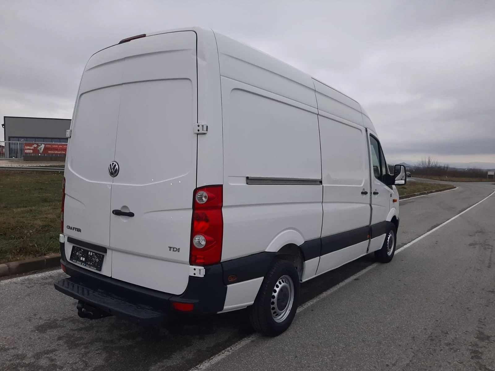 VW Crafter 2.0 климатроник парктроник 5б - изображение 8