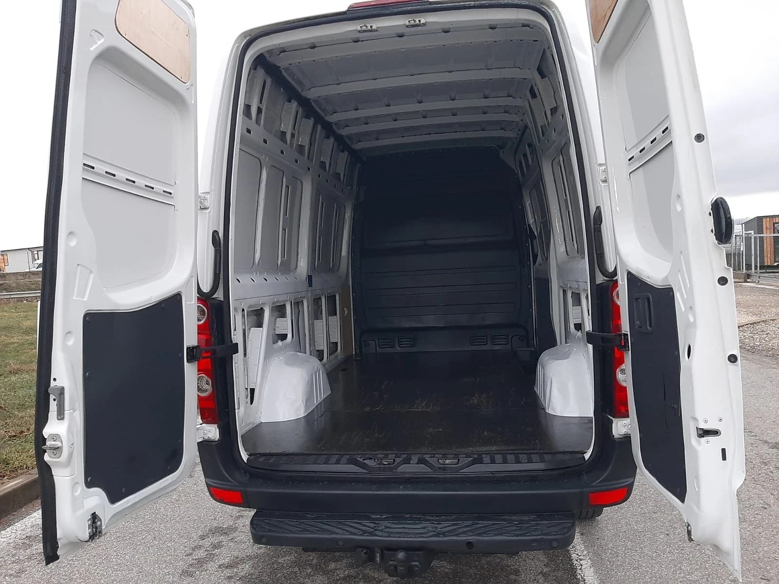 VW Crafter 2.0 климатроник парктроник 5б - изображение 10