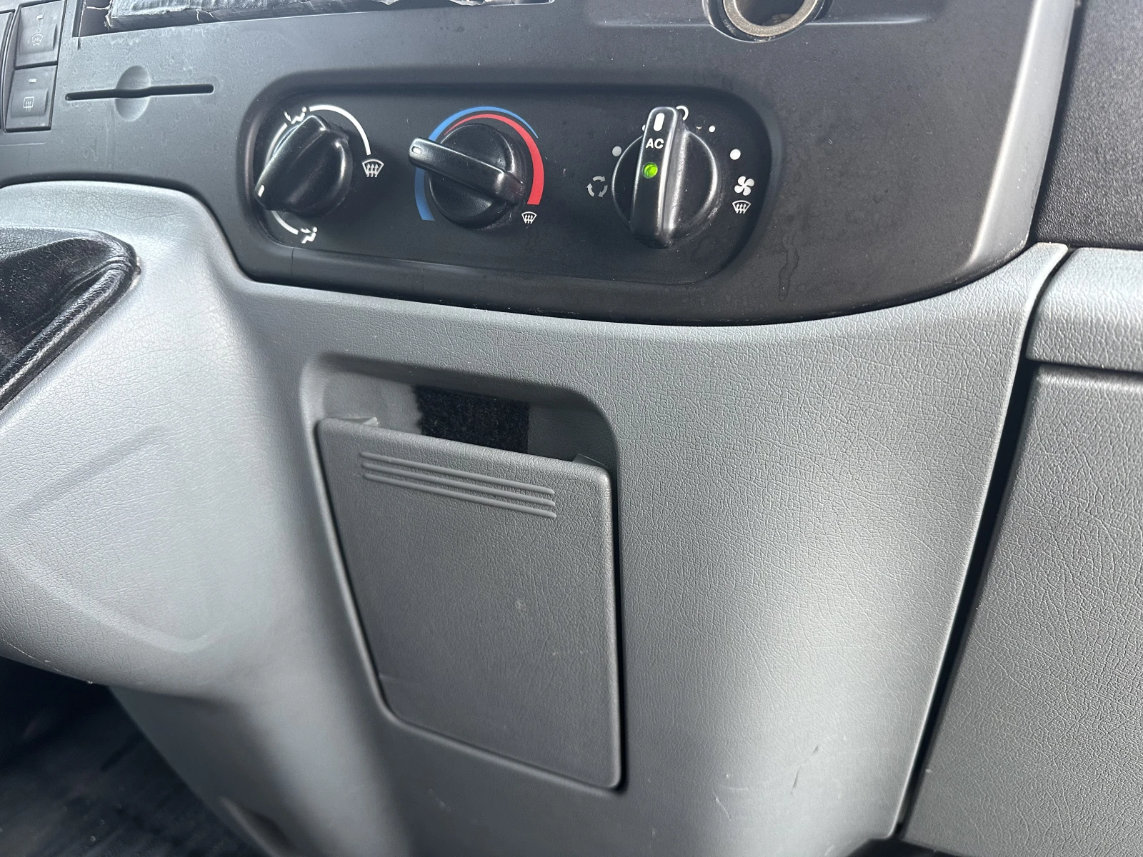 Ford Transit 280* KЛИМАТИК* 2ст-Врати - изображение 10