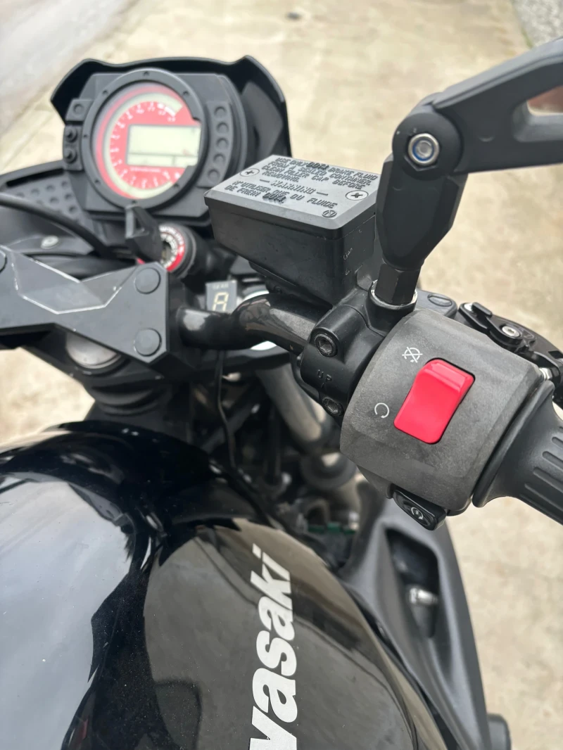 Kawasaki Z 750R, снимка 5 - Мотоциклети и мототехника - 52907384