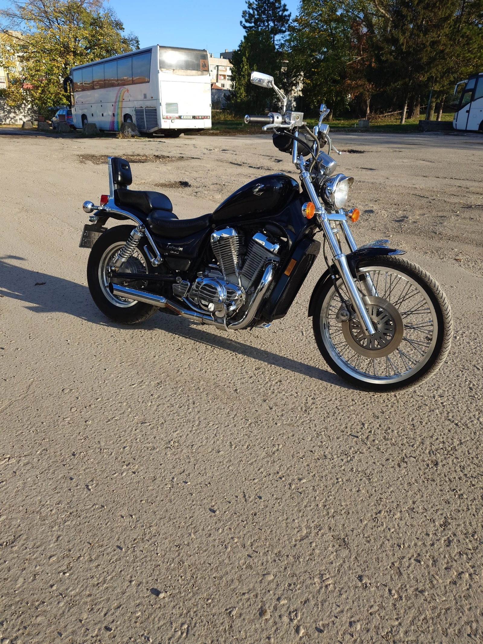 Suzuki Intruder vs 800 | Mobile.bg   1