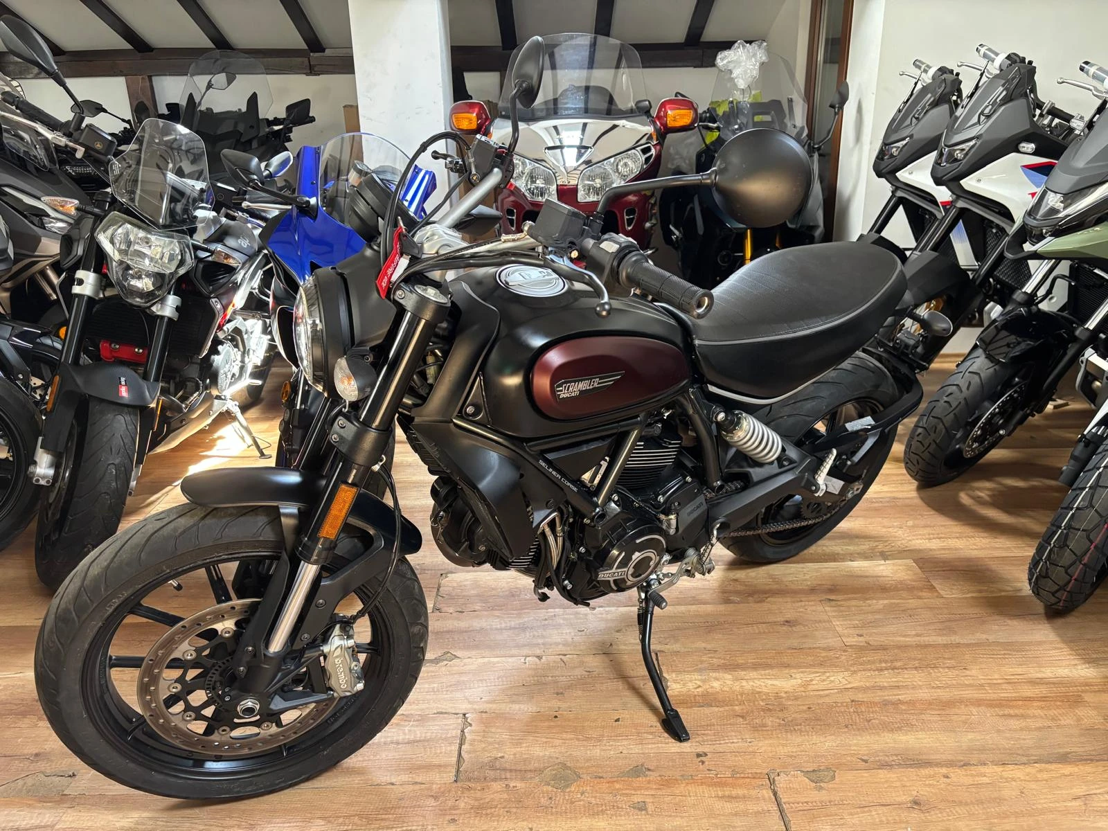 Ducati Ducati Scrambler 800 Icon Dark Special 35kw 2023, снимка 2 - Мотоциклети и мототехника - 55694786