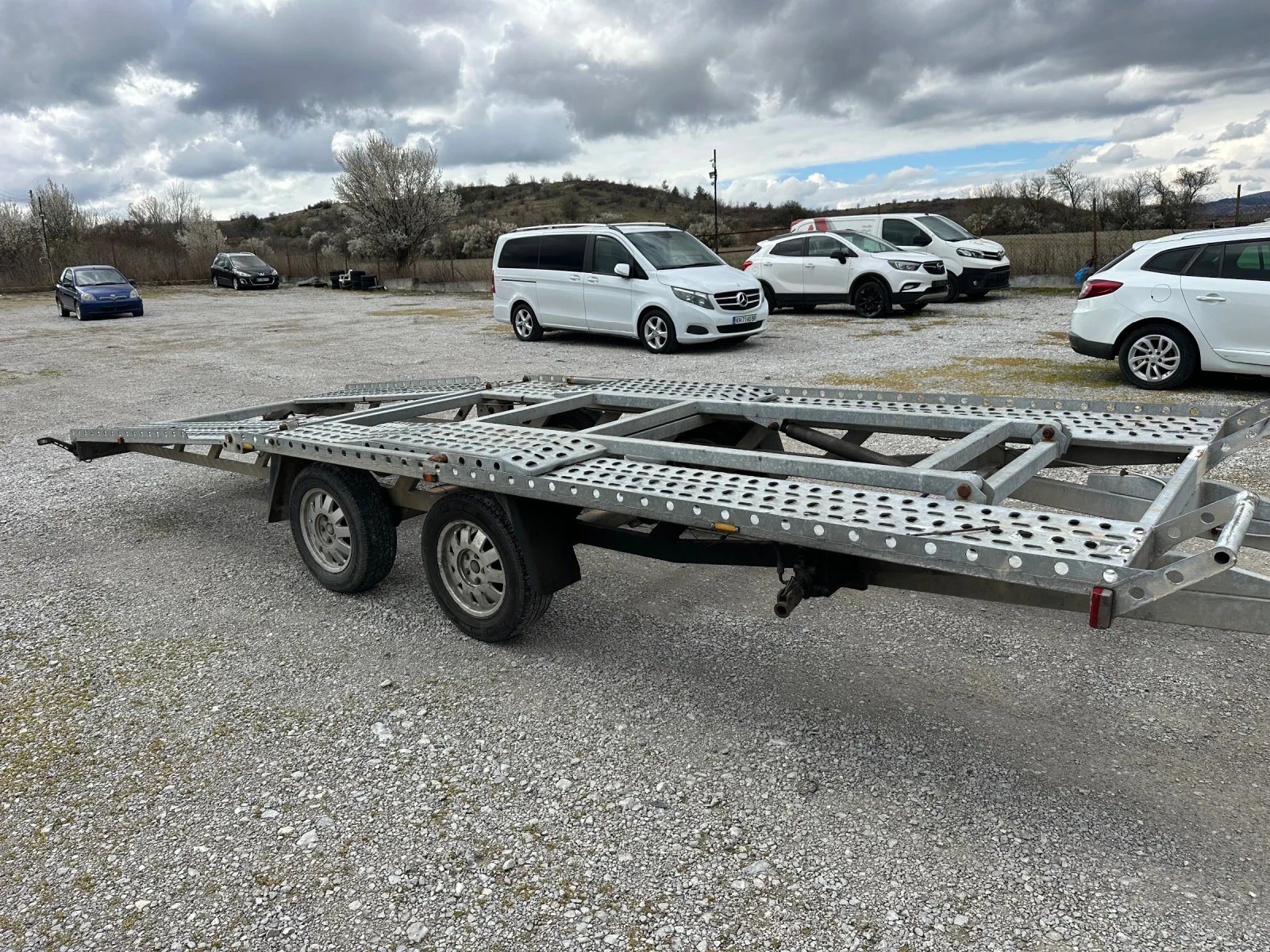 За автомобил Algema AVID 2 TGS 8, снимка 9 - Ремаркета - 54090431