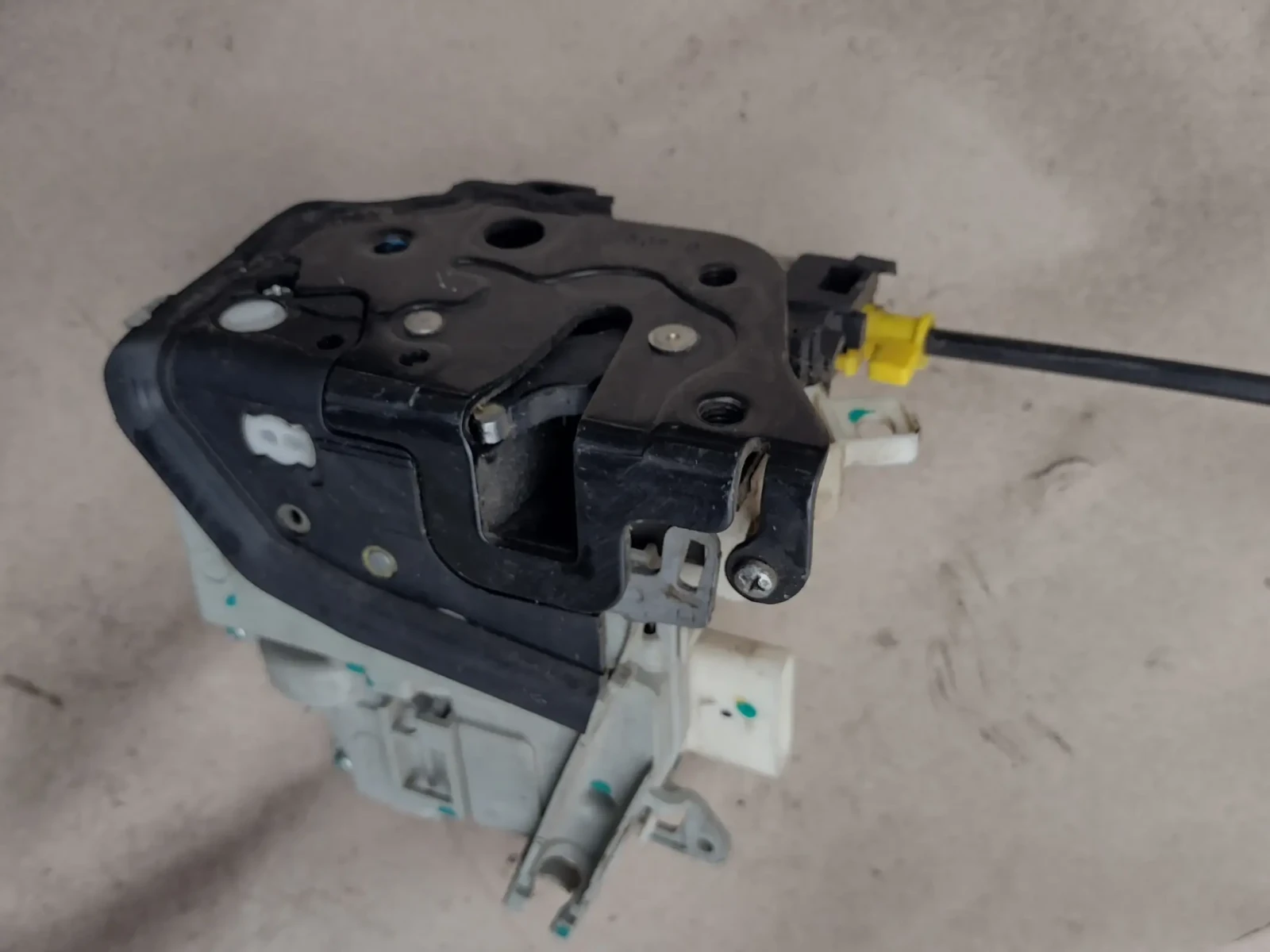 8J1837016C       AUDI A4 B8  8J1 837 016 C | Mobile.bg   2