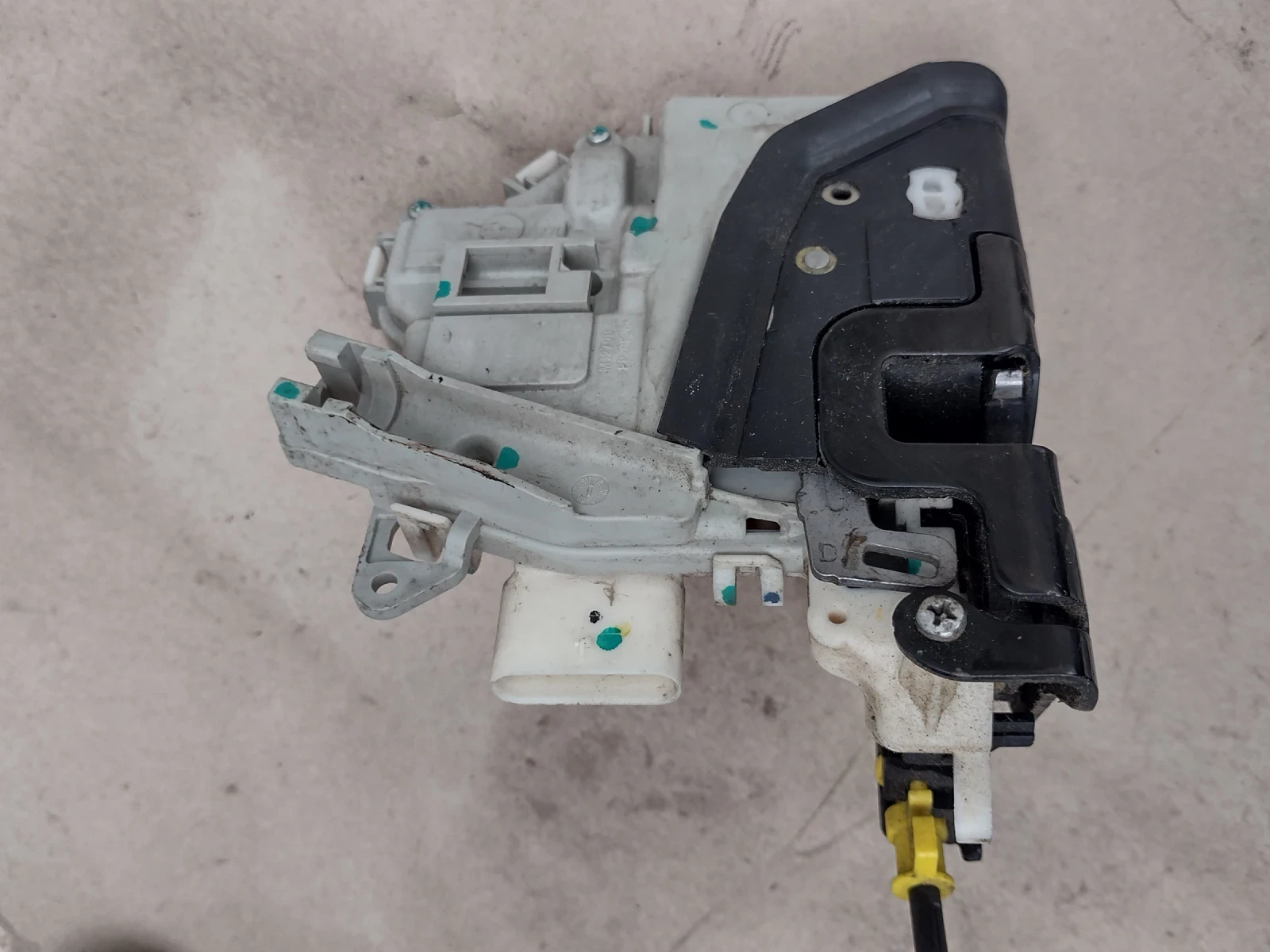 8J1837016C       AUDI A4 B8  8J1 837 016 C | Mobile.bg   4