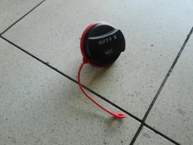 Капачка резервоар вътрешна Опел Астра Н