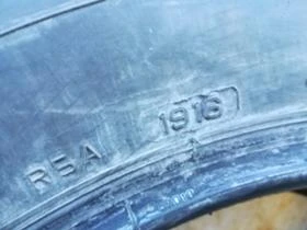 Гуми Зимни 245/70R16, снимка 6
