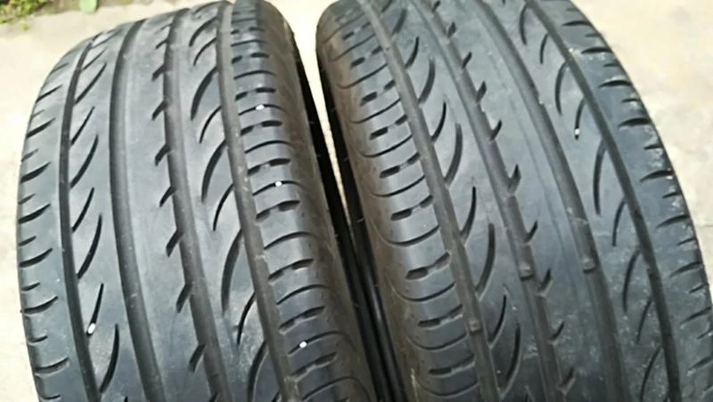 Гуми Летни 205/45R17, снимка 2 - Гуми и джанти - 25339012