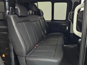 Hyundai Staria 2.2 Automatic, снимка 11
