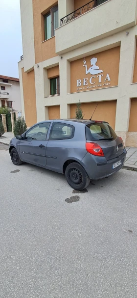 Renault Clio, снимка 2