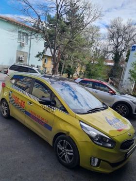Обява за продажба на Kia Carens 1.7 CDTI  6+ 1 ~11 800 лв. - изображение 1