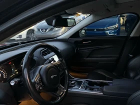 Jaguar XE * АВТО КРЕДИТ* ЦЕНА ДО БГ * СЕРВИЗНА ИСТОРИЯ *  - 25999 лв. / 13293.08 € - 27072363 10