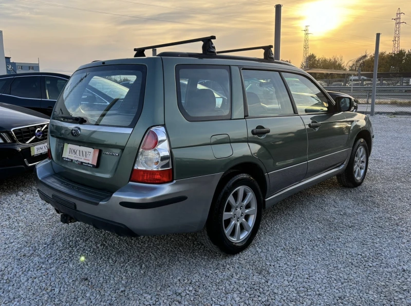 Subaru Forester 2.0i бензин-газ Euro 4  Лизинг, снимка 4 - Автомобили и джипове - 47667205