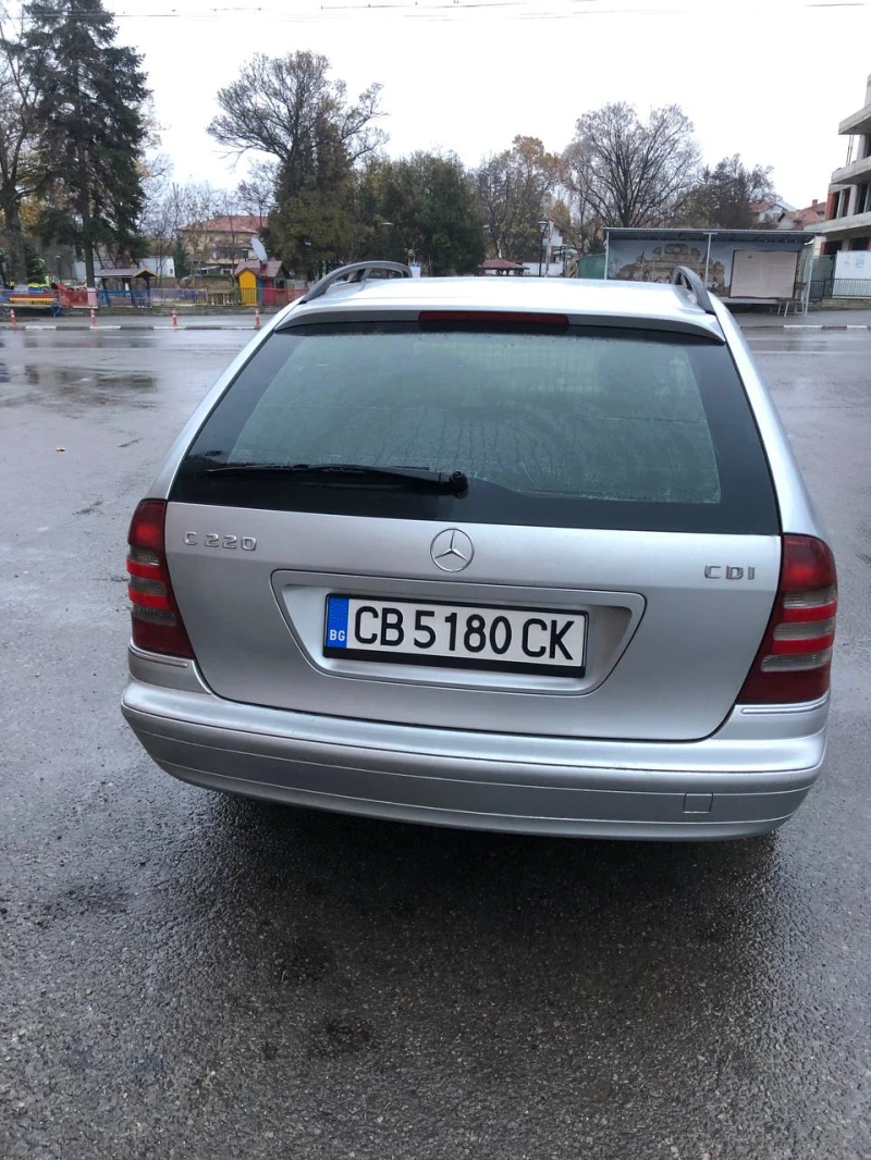 Mercedes-Benz C 220 Elegance, снимка 15 - Автомобили и джипове - 47958815