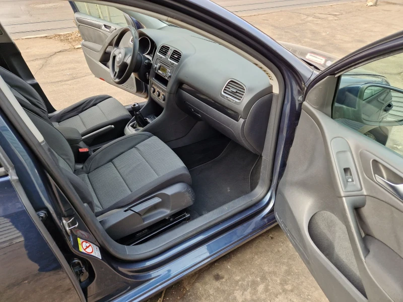 VW Golf 1.6TDI, 105к.с, Евро 5А, Италия , снимка 8 - Автомобили и джипове - 49135726