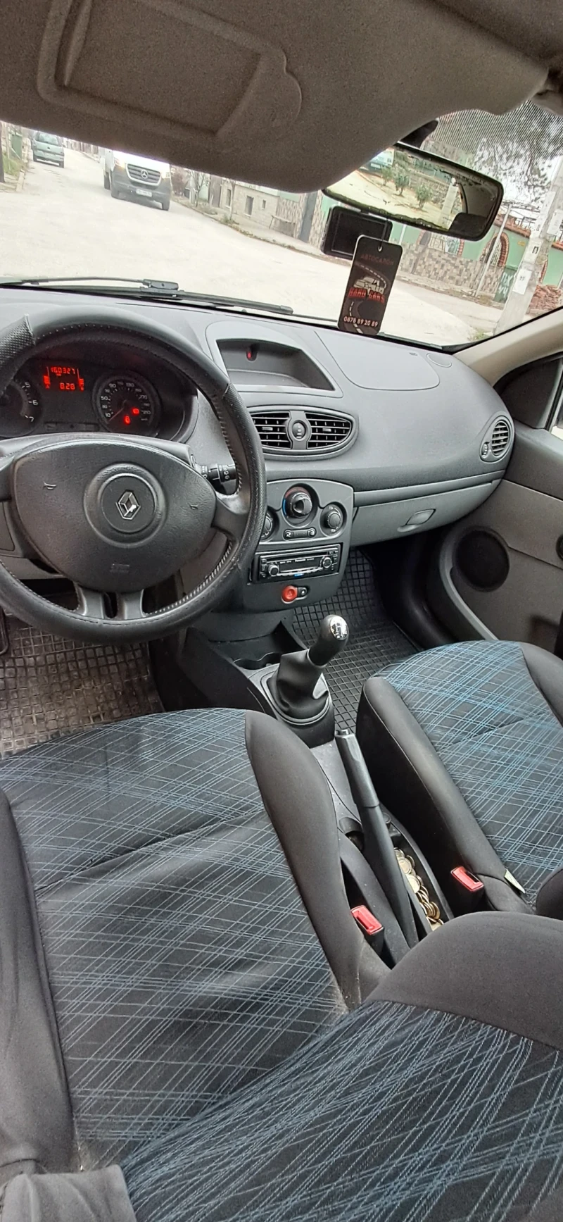 Renault Clio, снимка 7 - Автомобили и джипове - 49538245