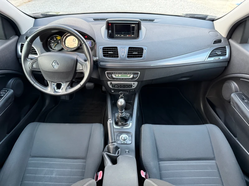 Renault Megane 1.5DCi, LED, * Навигация* Климатроник, Уникат!, снимка 8 - Автомобили и джипове - 50554040