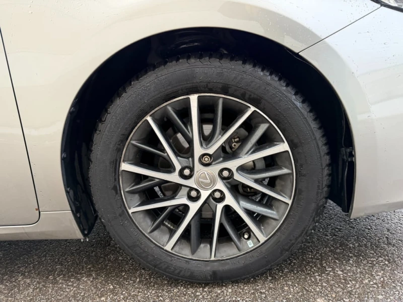 Lexus ES * 350 * CARFAX * БЕЗ ПЪРВОНАЧАЛНА ВНОСКА, снимка 17 - Автомобили и джипове - 52825847