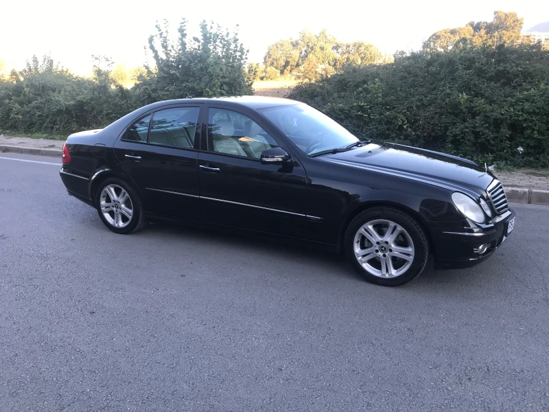 Mercedes-Benz E 280, снимка 8 - Автомобили и джипове - 53025203