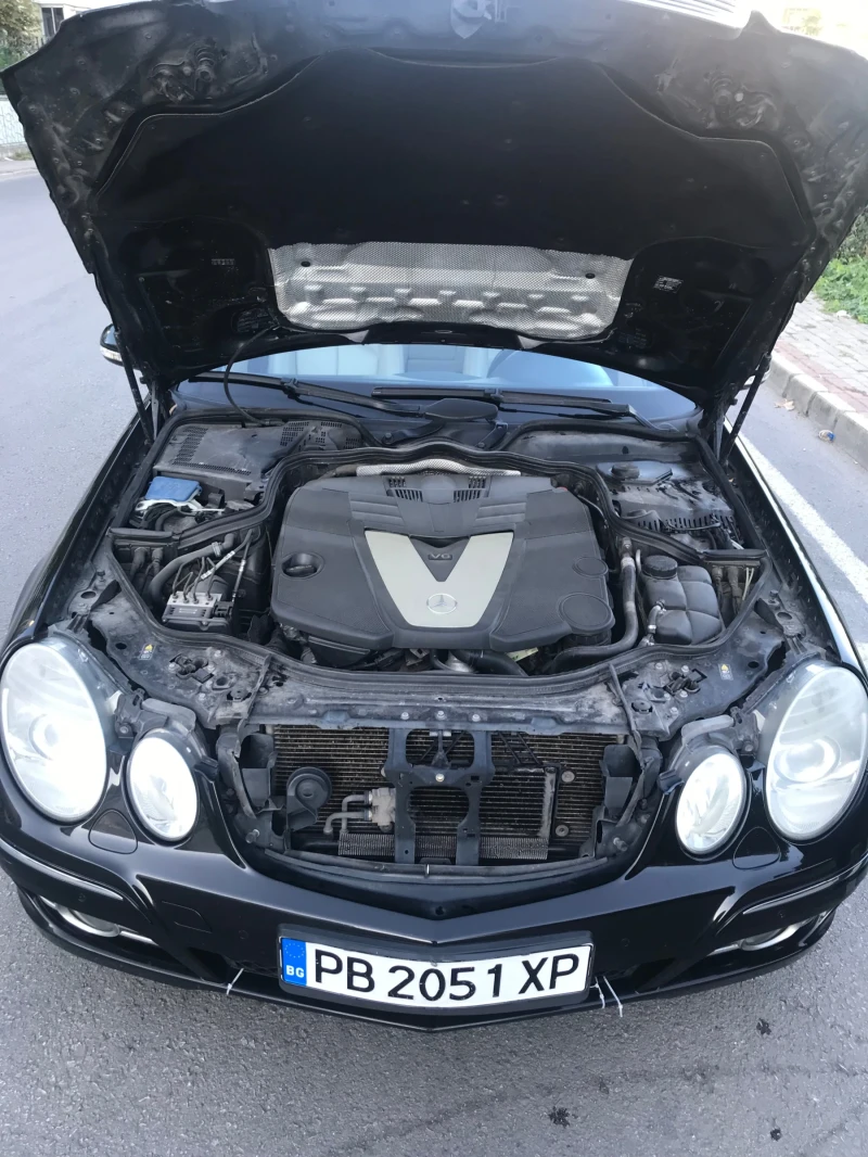 Mercedes-Benz E 280, снимка 4 - Автомобили и джипове - 53025203